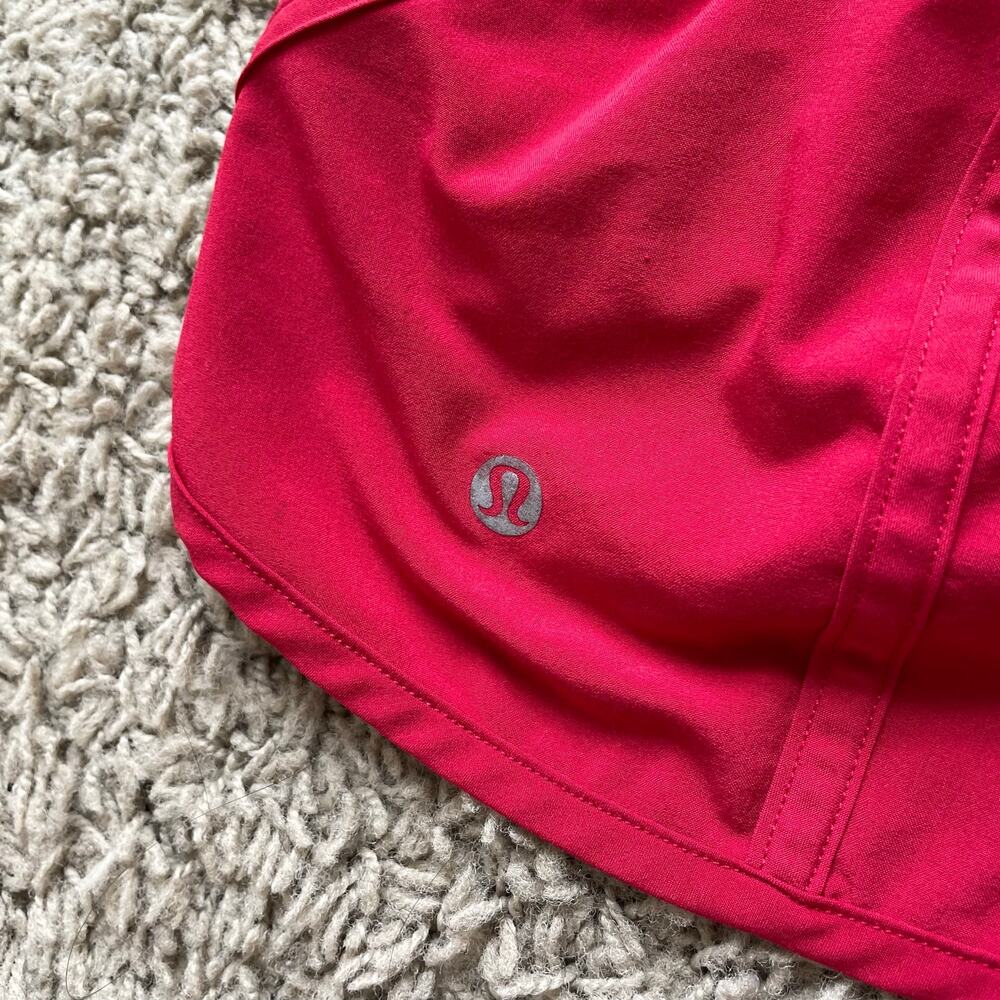 Lululemon Tracker Short V *4" in Red Lined size 8 - Picture 9 of 14